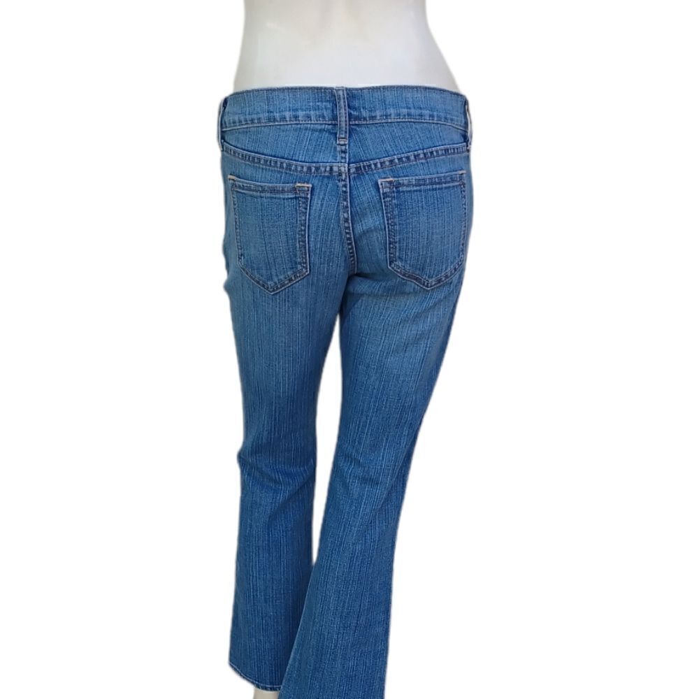 42405....The Diva Bootcut Jeans Size 4 Short