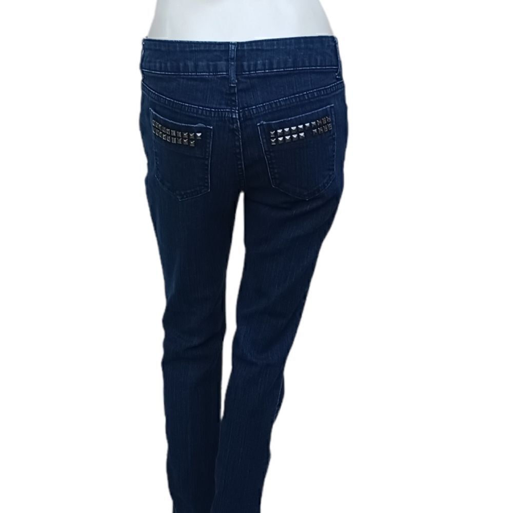 42365.... Simply Vera Straight leg Jeans Size 4