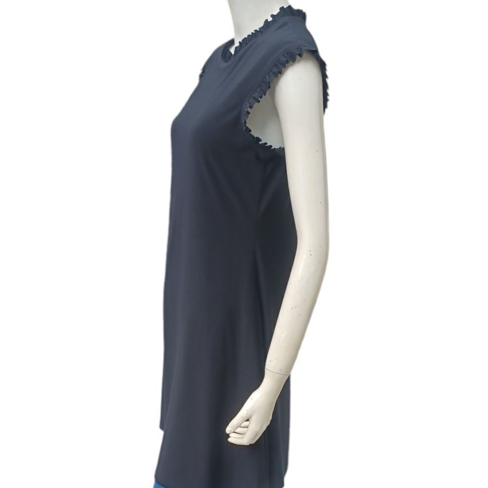 4178....Nicole Miller Black Sleeveless Top Size Medium