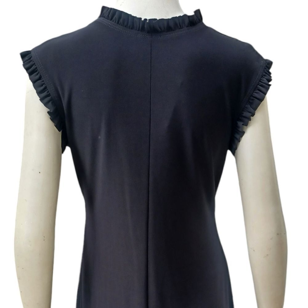 4178....Nicole Miller Black Sleeveless Top Size Medium