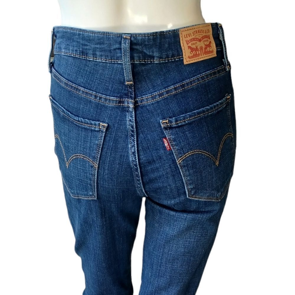 69584....Levi's 721 High Rise Skinny Jeans Size 28