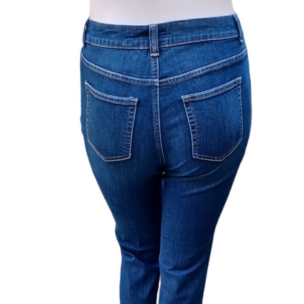 43638...Croft&Barrow Straight leg Jeans Size 10Avg