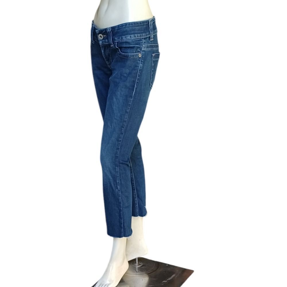 4189.....Guess Daredevil Bootcut Jeans Size 27, 24" Inseam 7" Rise