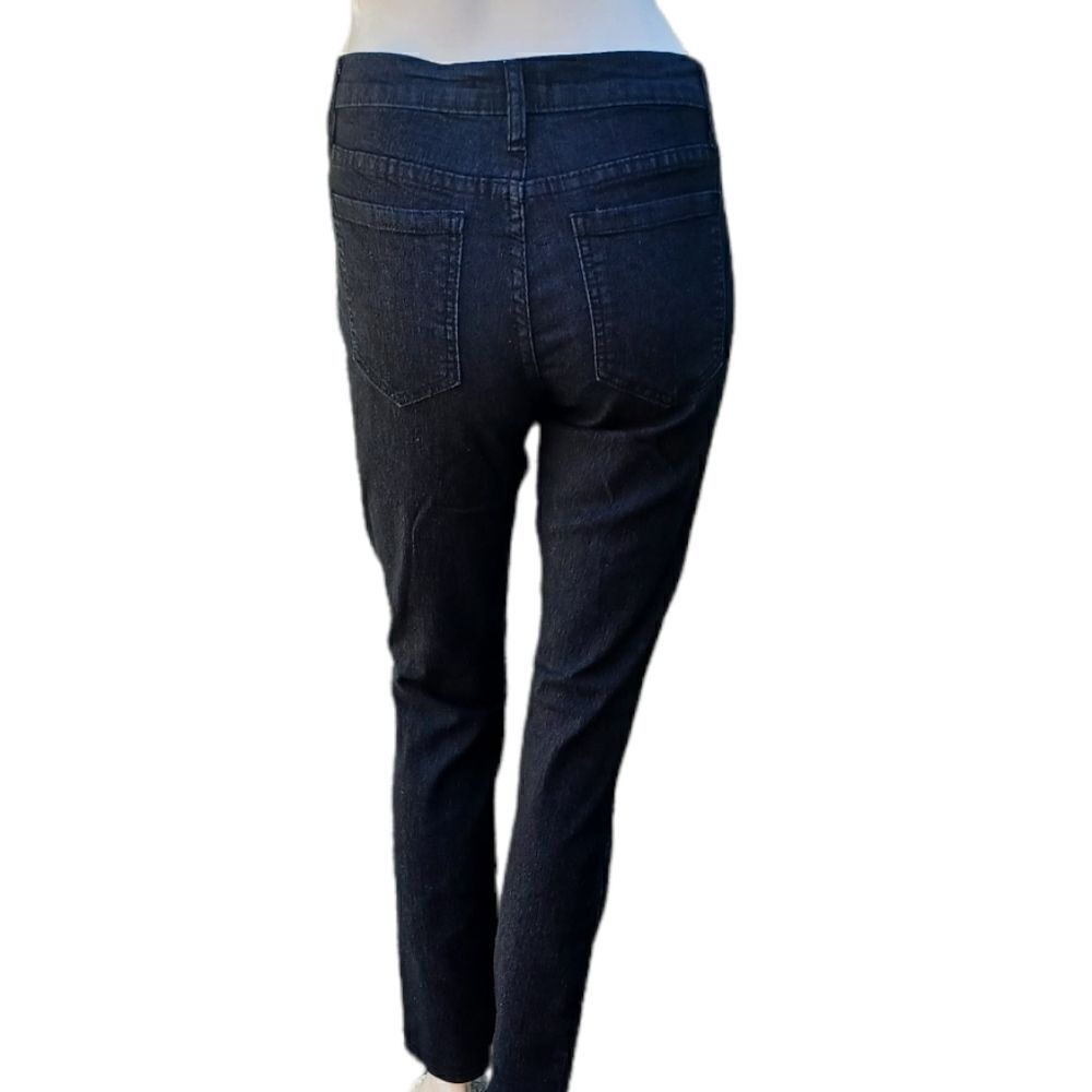 440619...Forever 21 Skinny Jeans Size 29