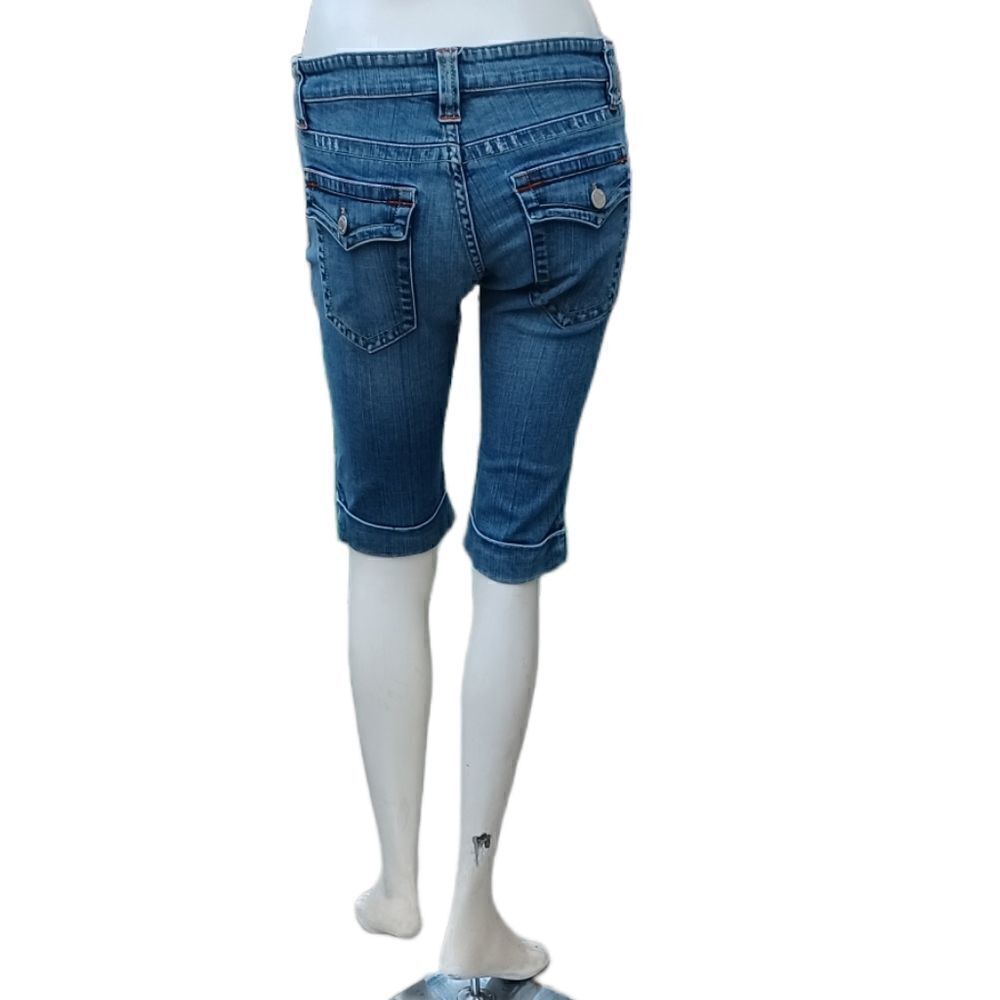 50253......Twentyone 21 Crop Jeans Size 5