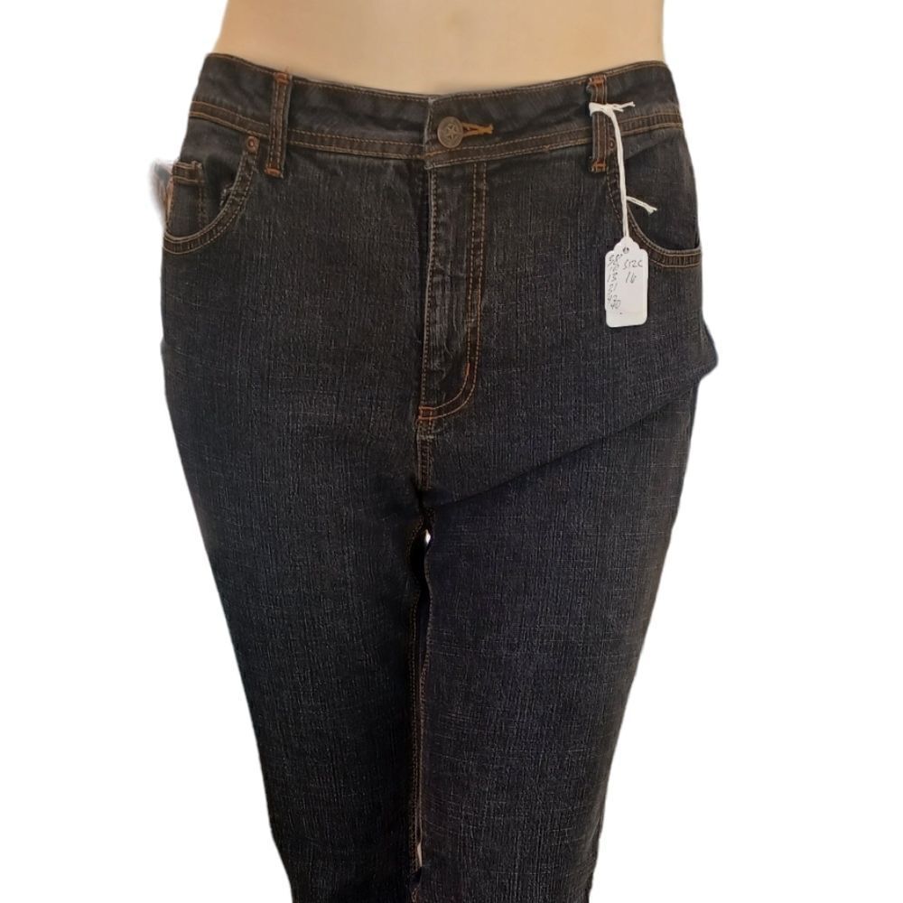 437021....Faded Glory Bootcut Jeans Size 16Avg, W34" 31"Inseam  10"Rise