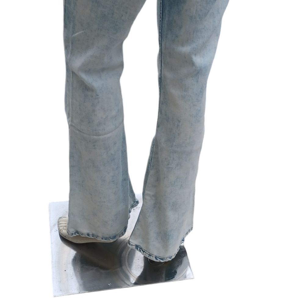 416336....Indigo Rein Curvy Flare Jeans Size 7