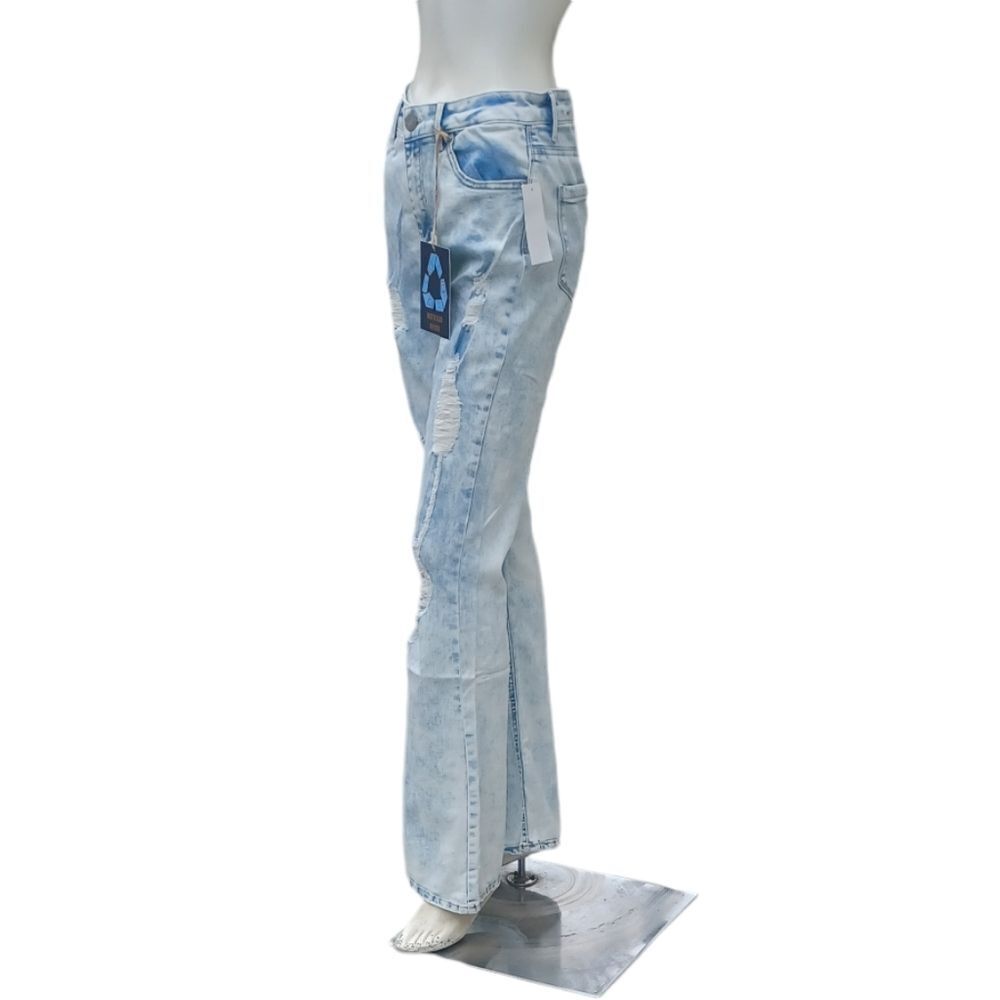 416336....Indigo Rein Curvy Flare Jeans Size 7