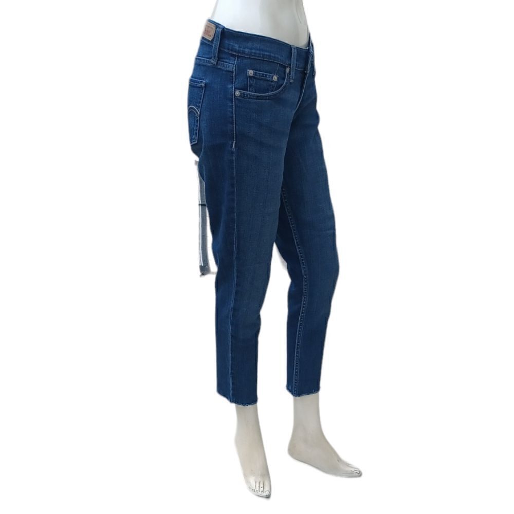 700421.....Levi's Superlow Straight leg Jeans 7 S/C