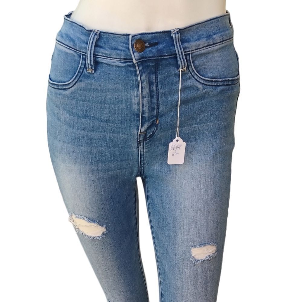 664942.....Pacsun Skinny Denim Jegging Size 26, W24" 25"Inseam 9"Rise