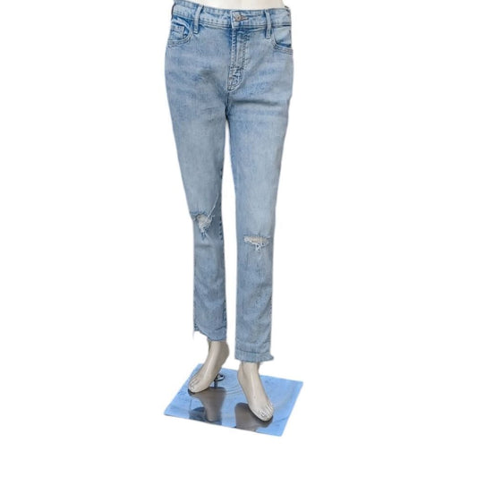 8143....Old Navy Straight leg Jeans Size 6, W28" 27."Inseam 10"Rise