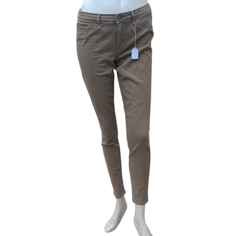 657432..Preowned Mossimo Jeggings Jeans Size 6/28R, 8"Rise