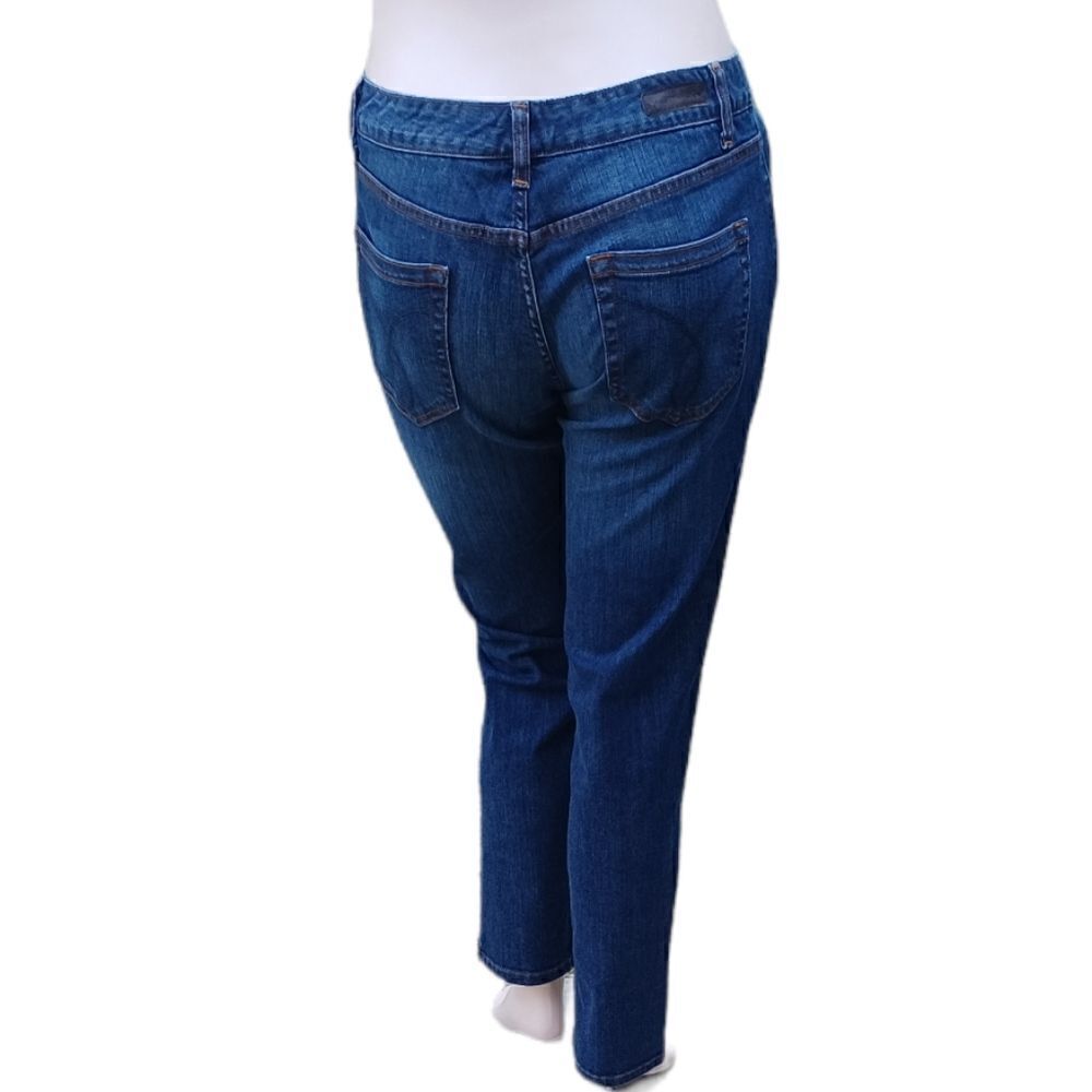 50551...Calvin Klein Straight Leg Jeans Size 38" Waist, 30" Inseam 9" Rise