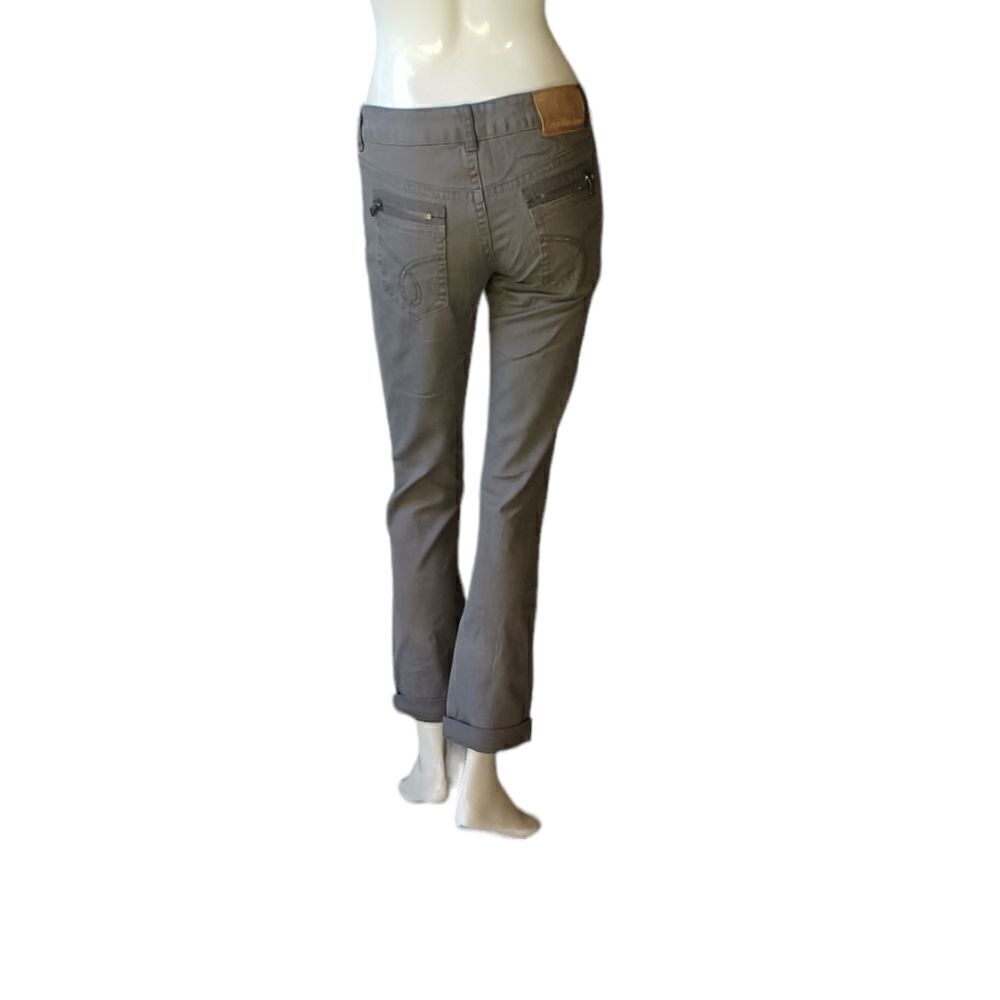 69684...Calvin Klein Straight Leg Jeans Size  W27 L32, 7" Rise
