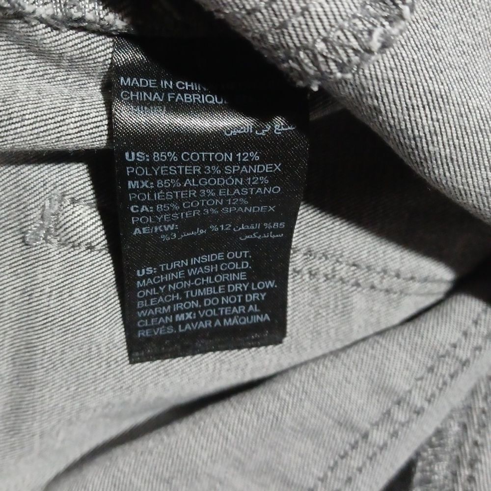 669944....The Jegging Skinny Jeans Size 0, 26" Inseam