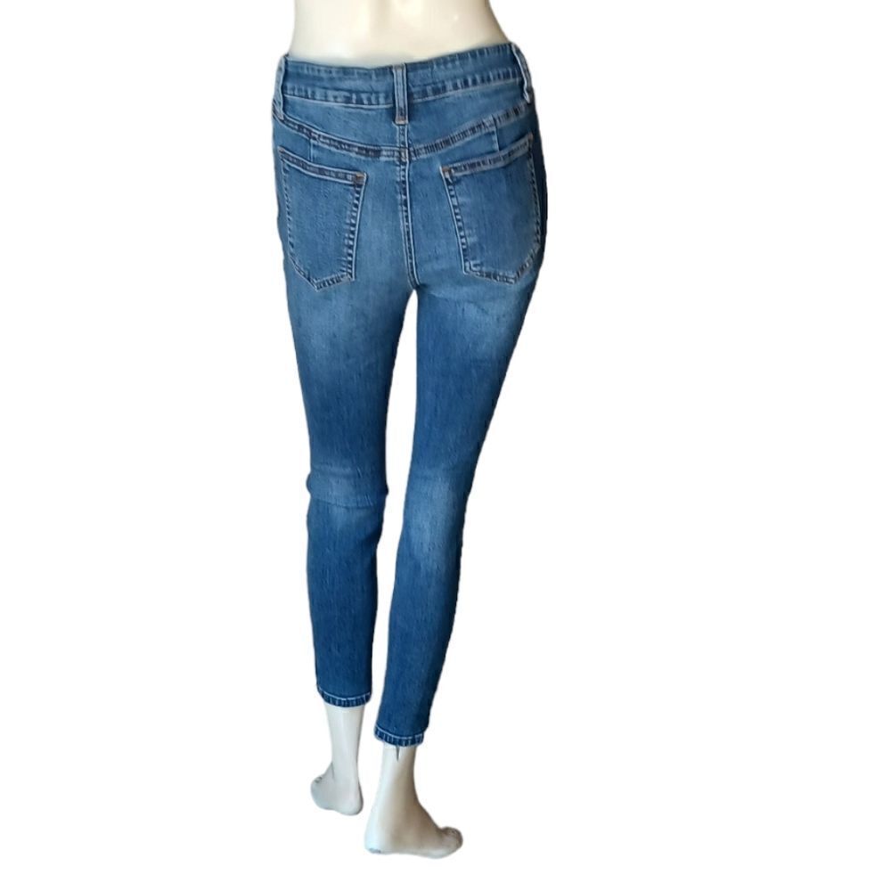 670444...Ashley Mason Skinny Jeans Size 7, 25" Inseam