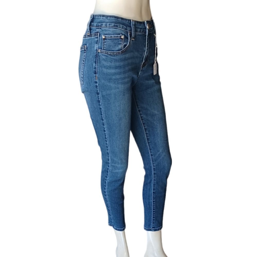 670444...Ashley Mason Skinny Jeans Size 7, 25" Inseam