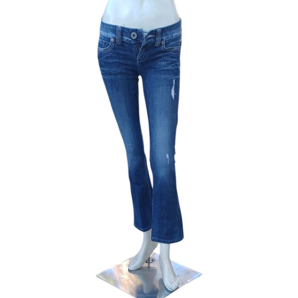4179....Guess Jeans Daredevil Bootcut Size 26, 27"Inseam 6"Rise