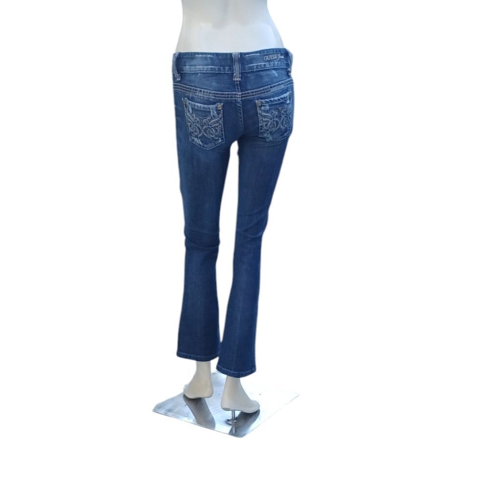 4179....Guess Jeans Daredevil Bootcut Size 26, 27"Inseam 6"Rise