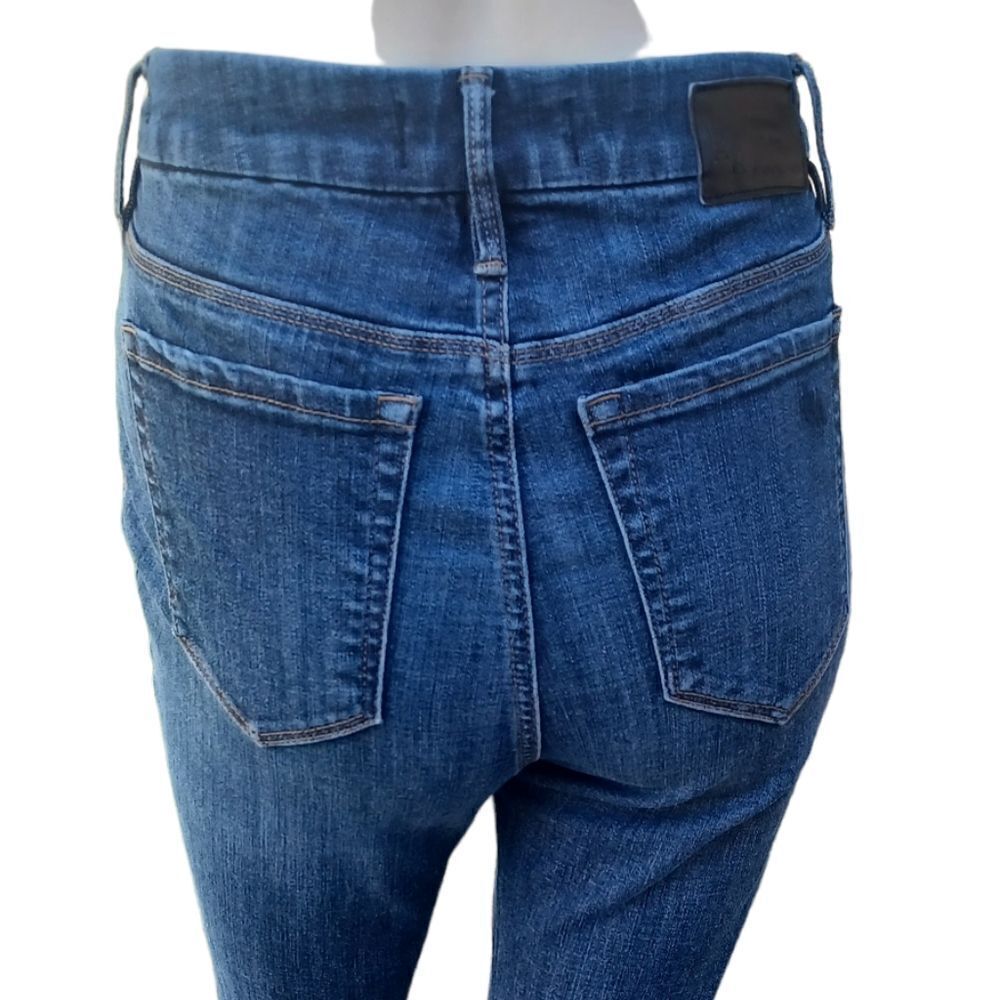 639838......Kendall & Kyle Skinny Jeans Size 27