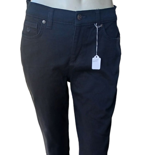 668143....Gloria Vanderbilt Straight leg Jeans Size 4, W28" 28"Inseam  9"Rise