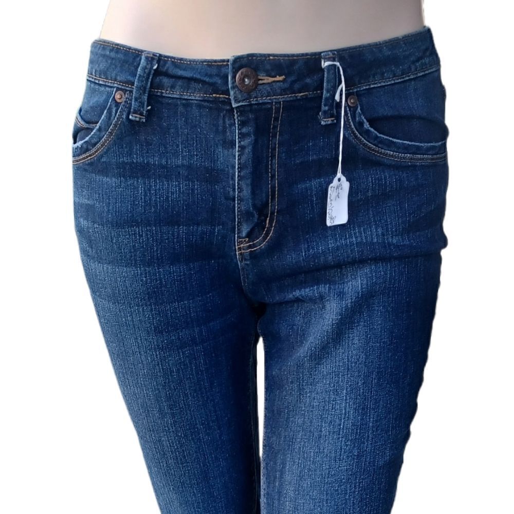 51743..St John's Bay Straight leg Jeans Size 14, W32" 24"Inseam 9 1/2"Rise