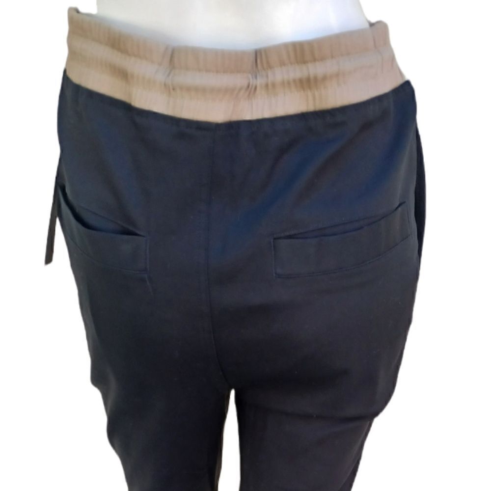 616412....NWT Black/Beige Slimfit Jaywalker Joggers