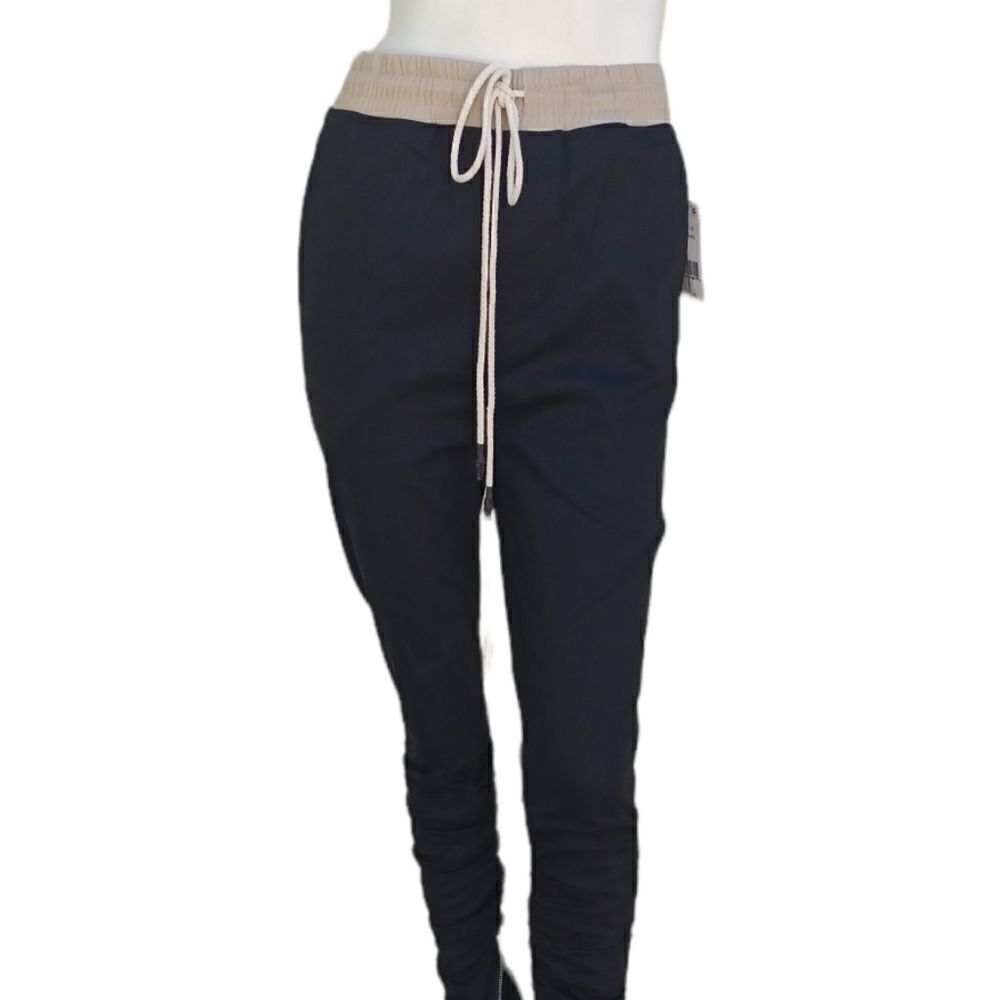 616412....NWT Black/Beige Slimfit Jaywalker Joggers