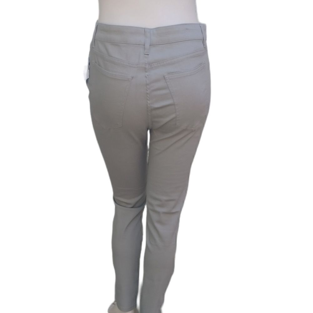 618928....Jackson Tan Skinny Jeans Stretch Denim Size 34,  31"Inseam  11"Rise