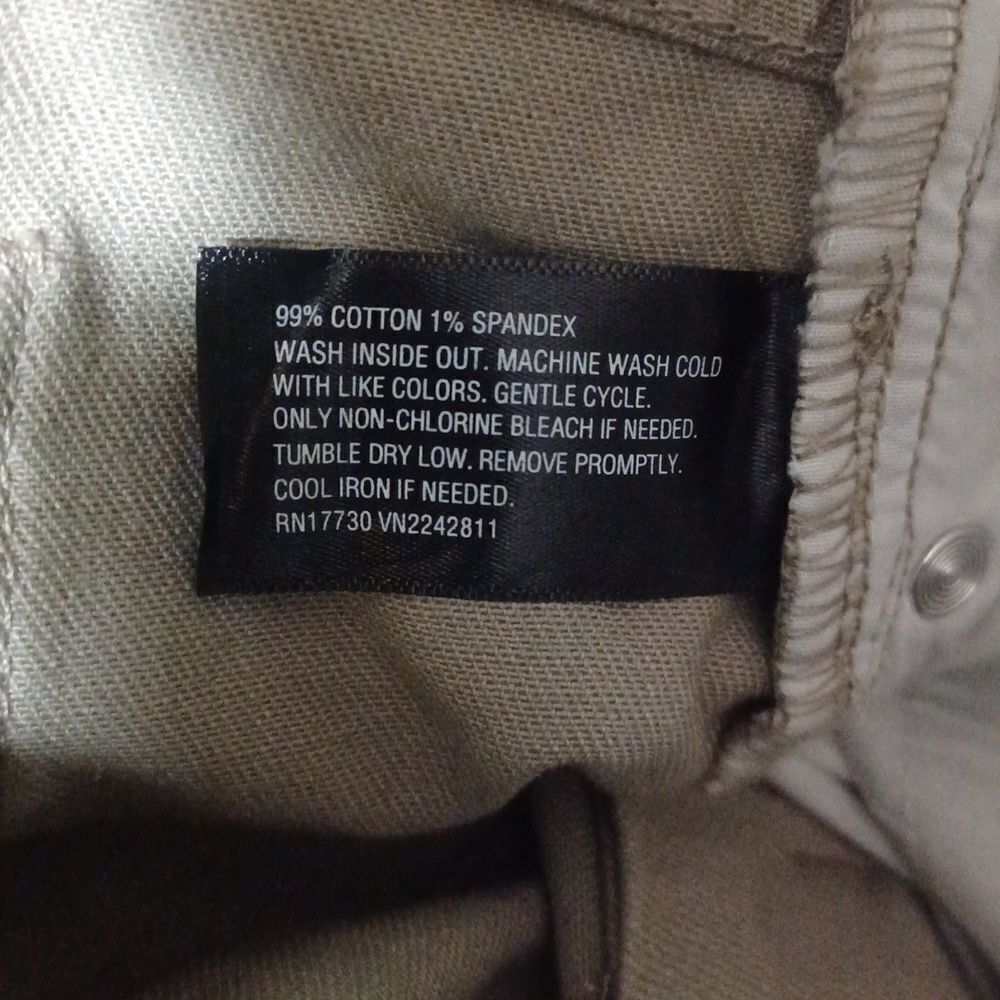 618928....Jackson Tan Skinny Jeans Stretch Denim Size 34,  31"Inseam  11"Rise