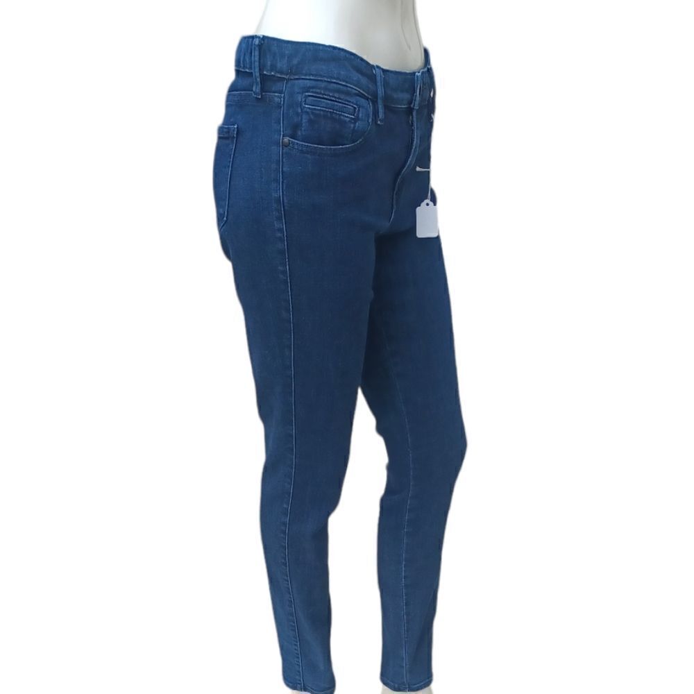 669644....a.n.a. Jegging Denim Jeans Size 28/6, 8" Rise