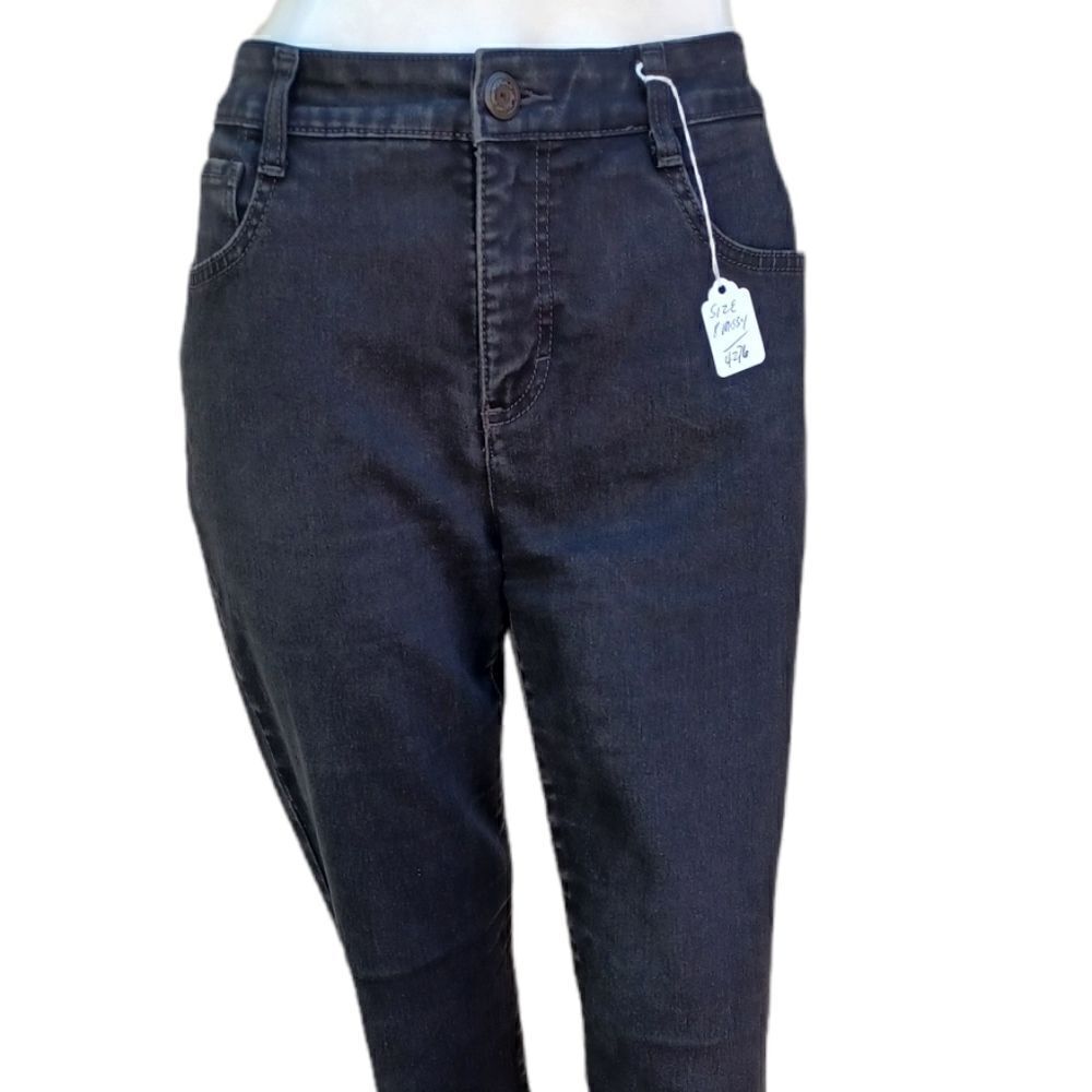 427616..Black Bandolino Skinny Jeans Size 8 Missy, 28" Waist 28" Inseam 10" Rise