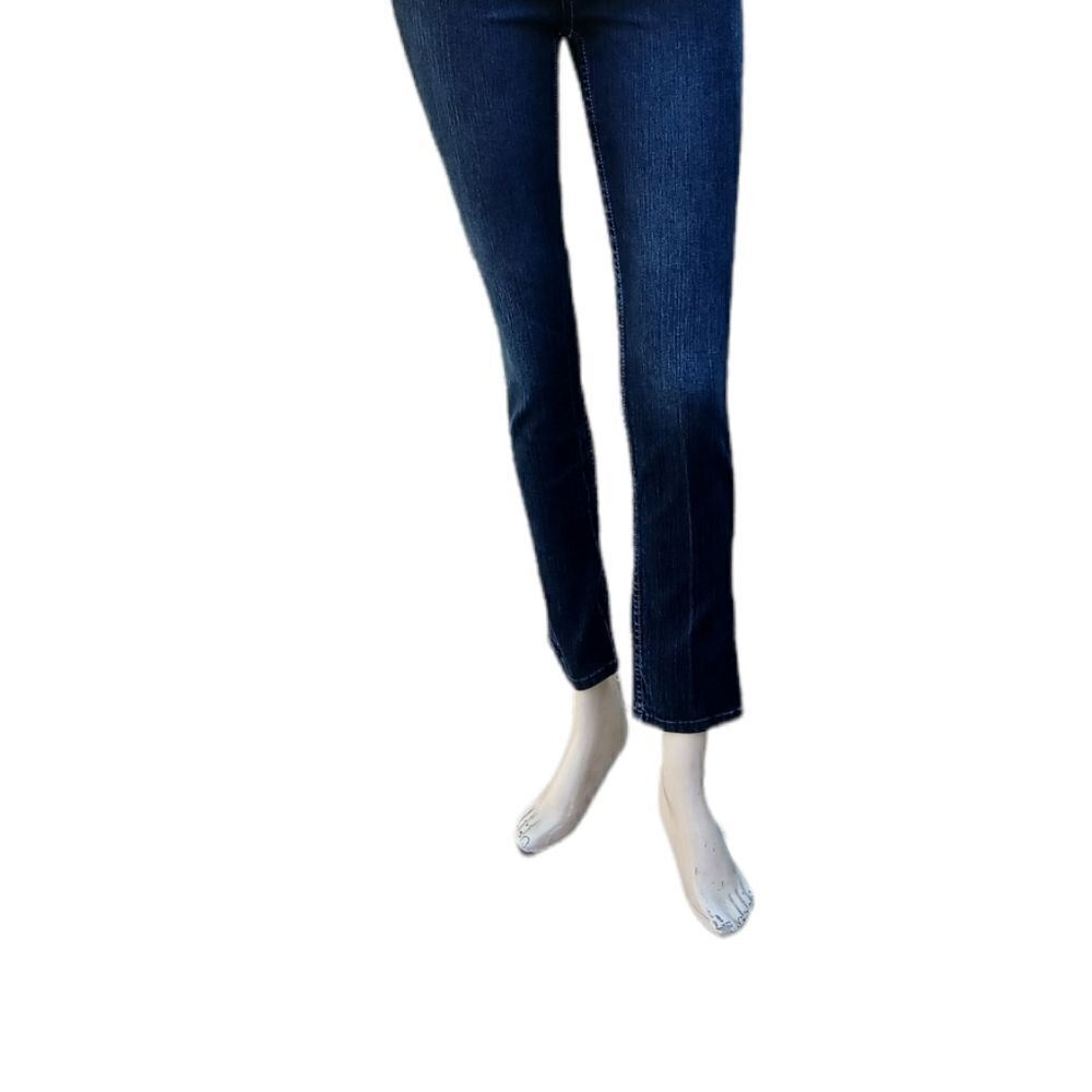 51664...Canyon River Blues Skinn Jeans Juniors 14, W27" 27"Inseam  8 1/2"Rise
