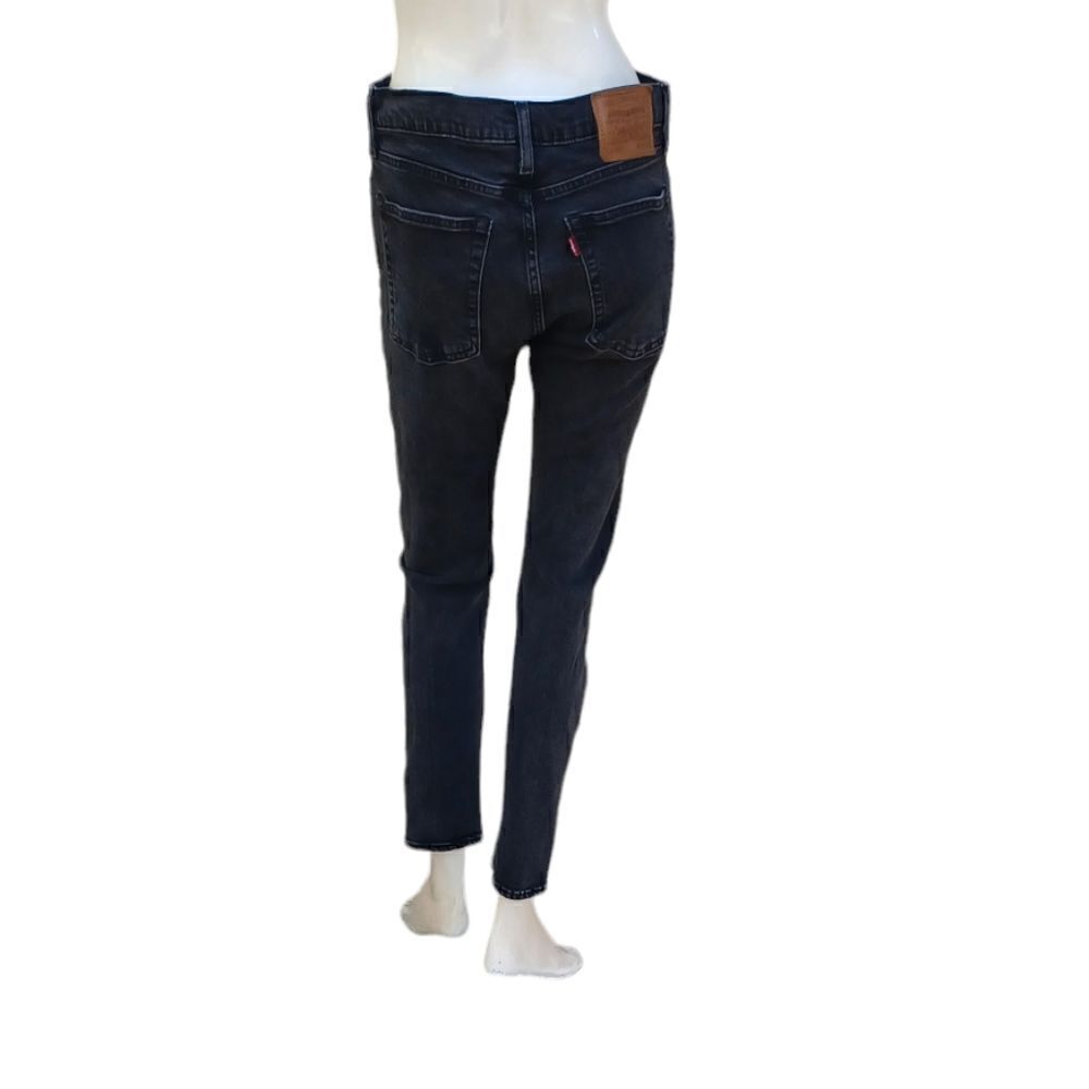 687245....Levi's Black Skinny Jeans Size W31 L30
