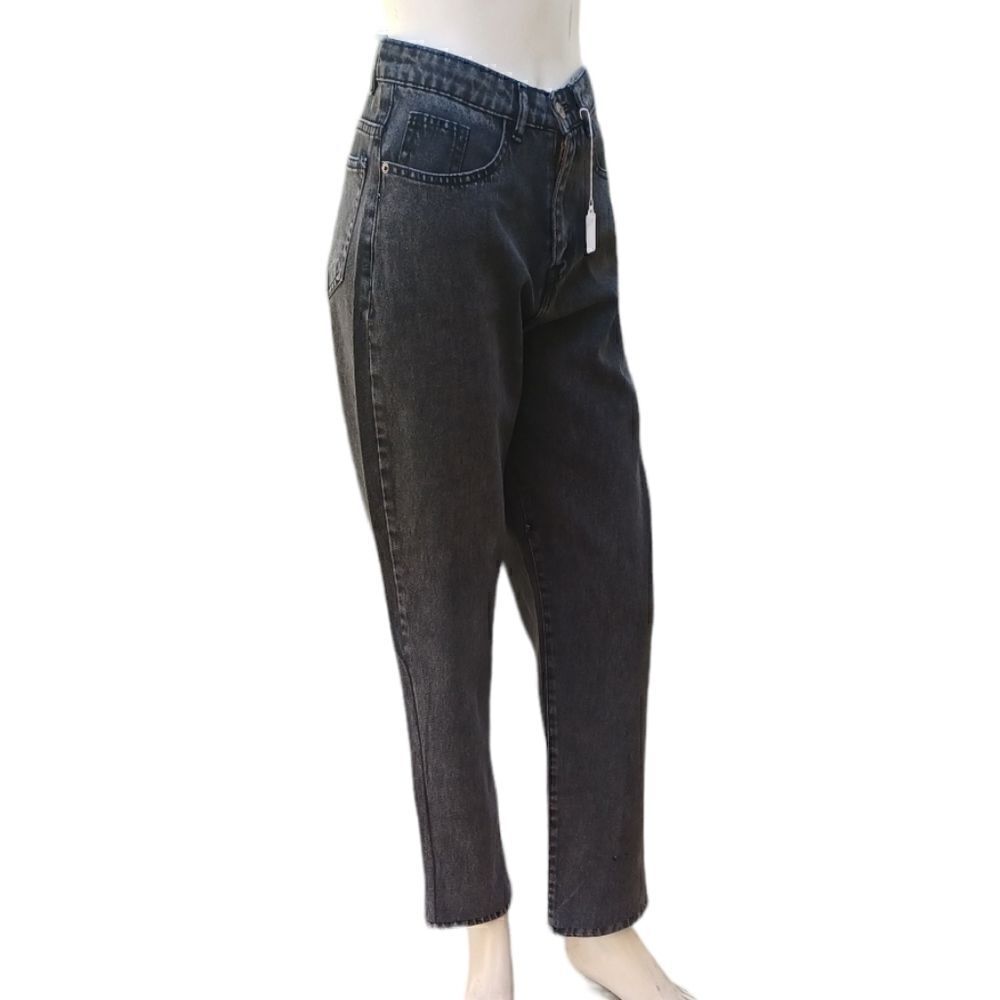 660641...Royal Women Straight leg Jeans Size  31, W25" 27"Inseam 12"Rise