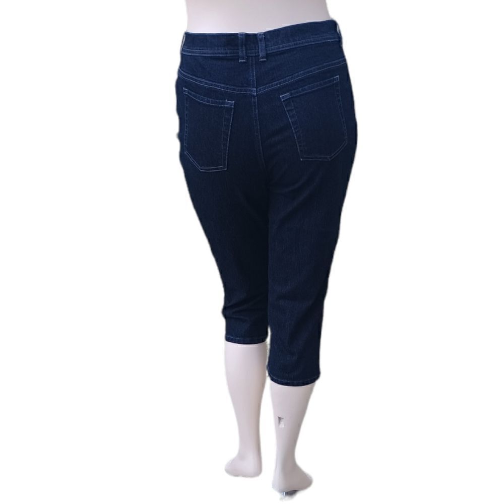 518320...Gloria Vanderbilt Crop Jeans Size 14, W16" 18"Inseam  12"Rise