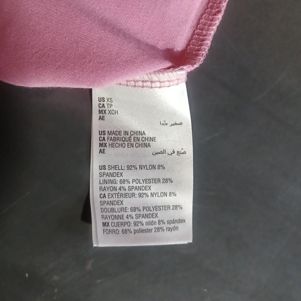 B33....NWT-Material Girl Curve-Hugging Bodycon Dress Pink