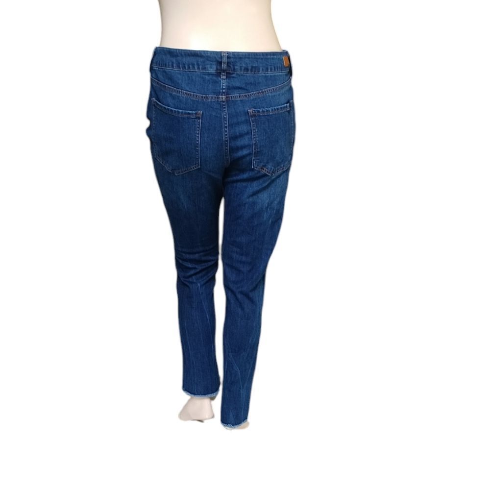 5003.....Seven7 Slim Fit Jeans Size 16, W34" 28"Inseam 11"Rise