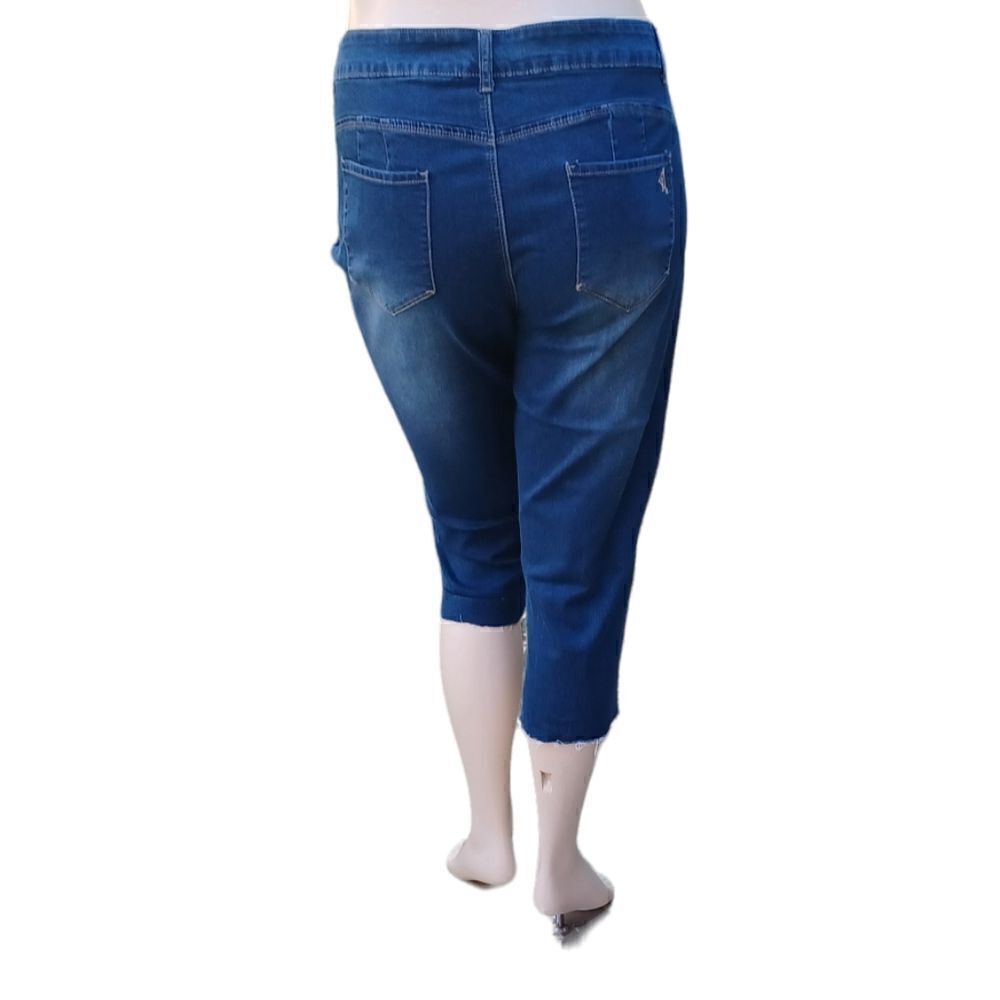 525522....VIP Crop Jeans Size 19/20