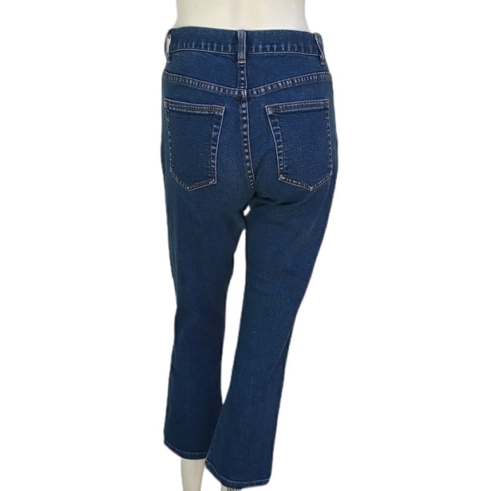 42305...Caslon Straight leg Jeans Size 4P, W24"  25"Inseam  10"Rise
