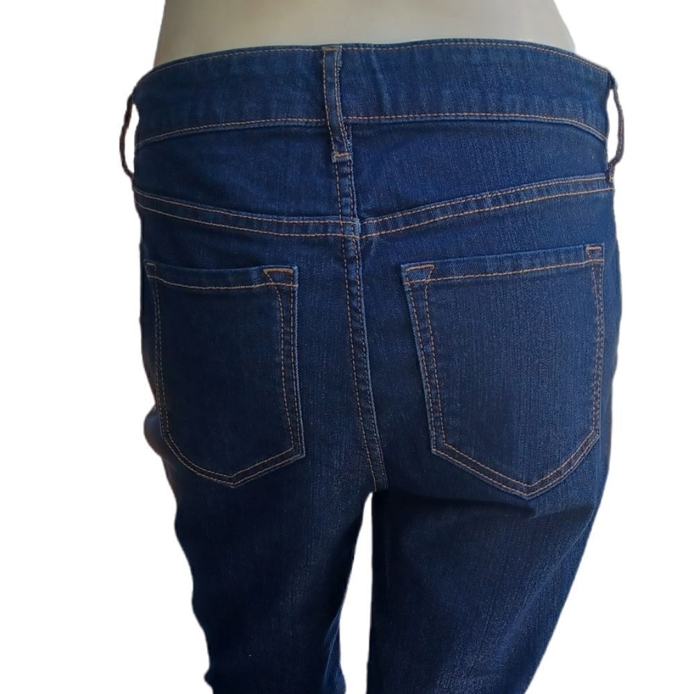 431511...Old Navy Skinny Jeans Size 6R, W28" 28"Inseam 9"Rise