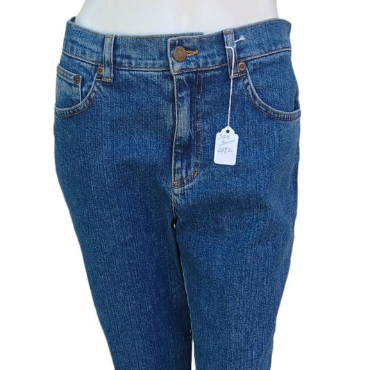44828...Jones Sports Crop Jeans Size 6, W28" 21"Inseam 10"Rise