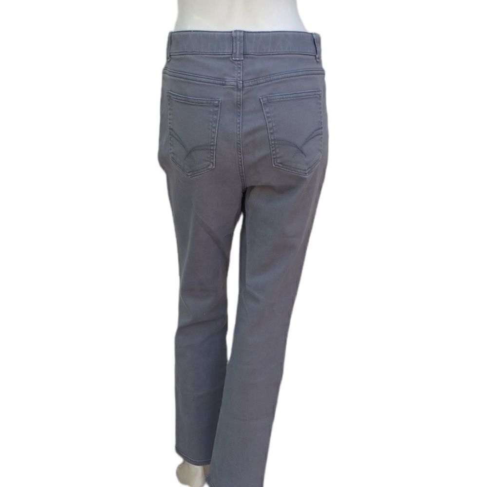 401416...Croft&Barrow Straight leg Jeans Size 8avg, W29" 29"Inseam 9 1/2"Rise