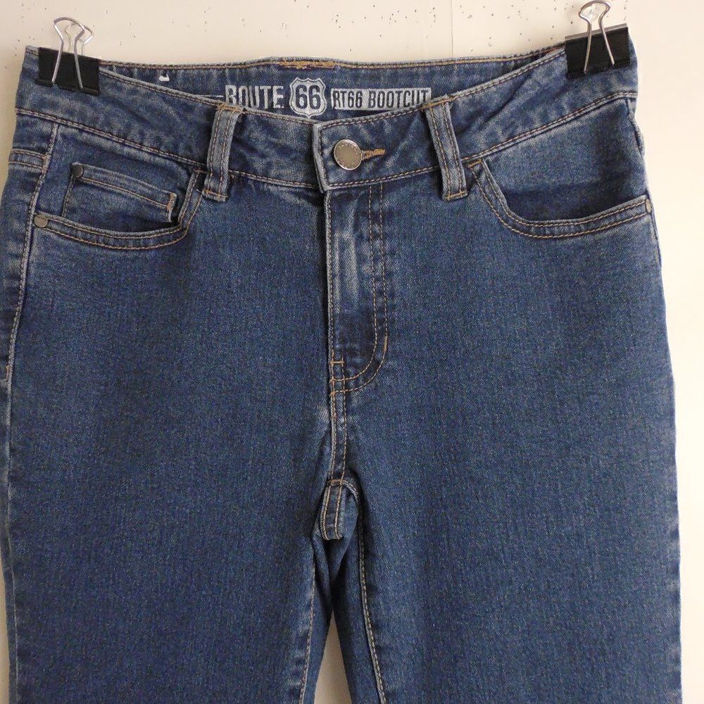 438011...Route 66 Bootcut Jeans Size Jr. 10P, W26" 25"Inseam  7 1/2"Rise
