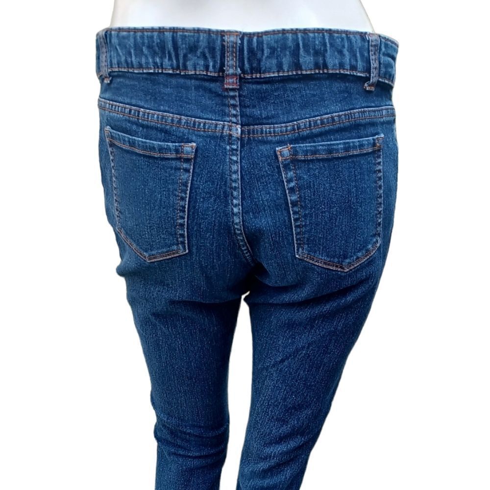 521713.....Arizona Skinny Jeans Junior Size 16 1/2 Plus, W30" 27"Inseam 8"Rise