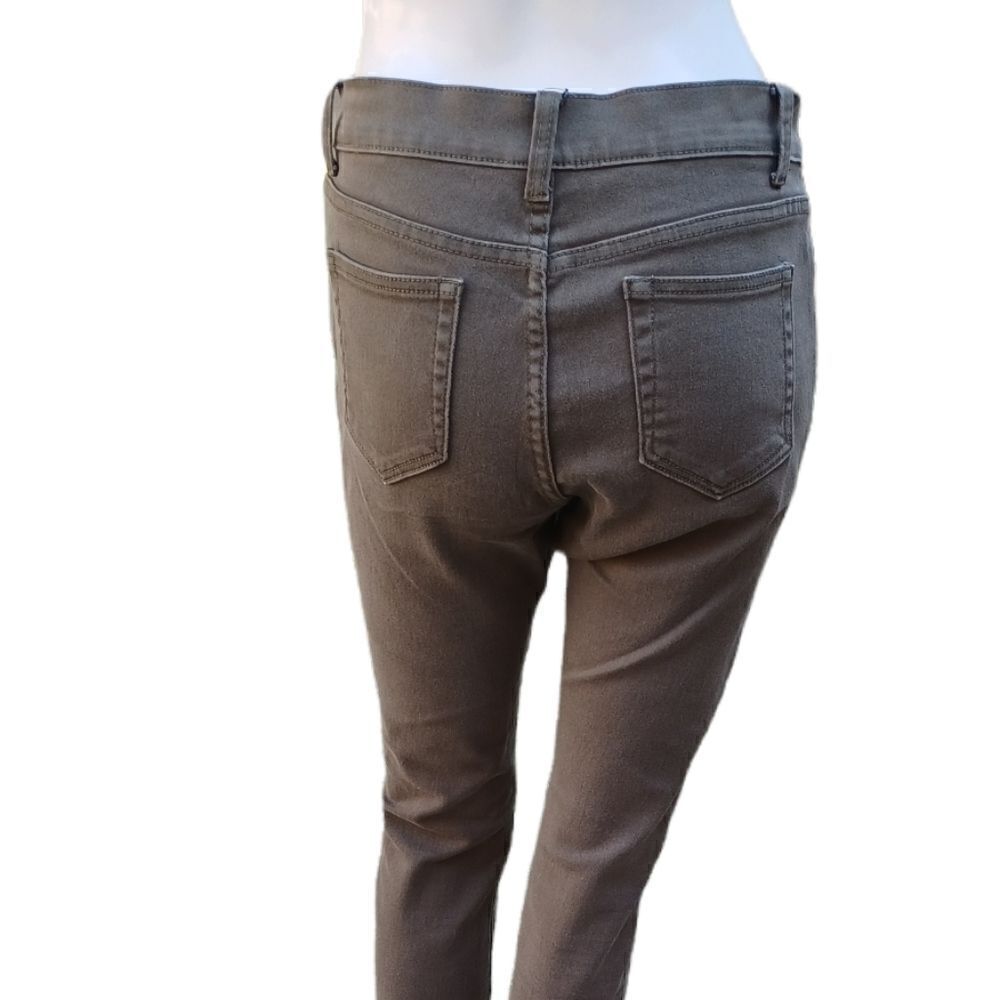 52391...T&Y Fashion Skinny Jeans Size 9/10 W27" 28"Inseam " 8 1/2"Rise