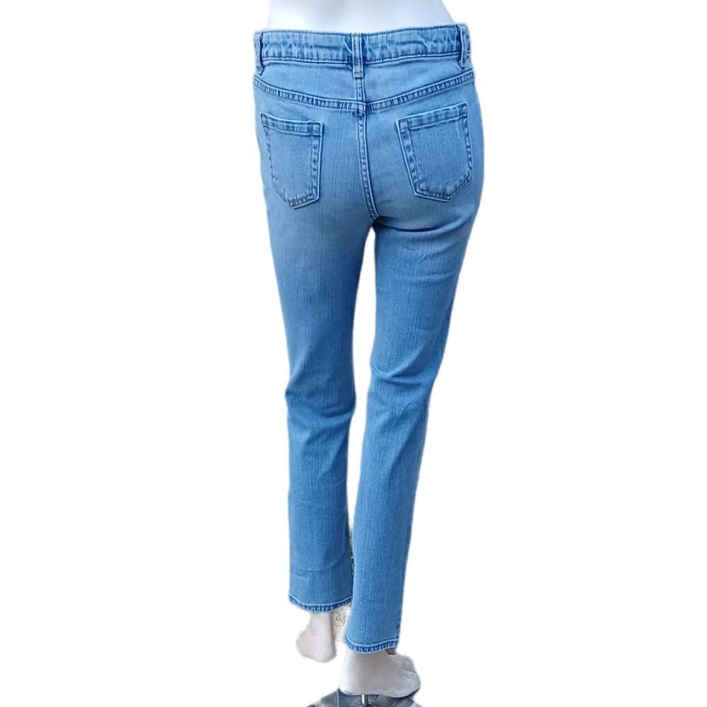 103115....Cherokee Skinny Jeans Size Jr. 16, W28" 28"Inseam   8"Rise