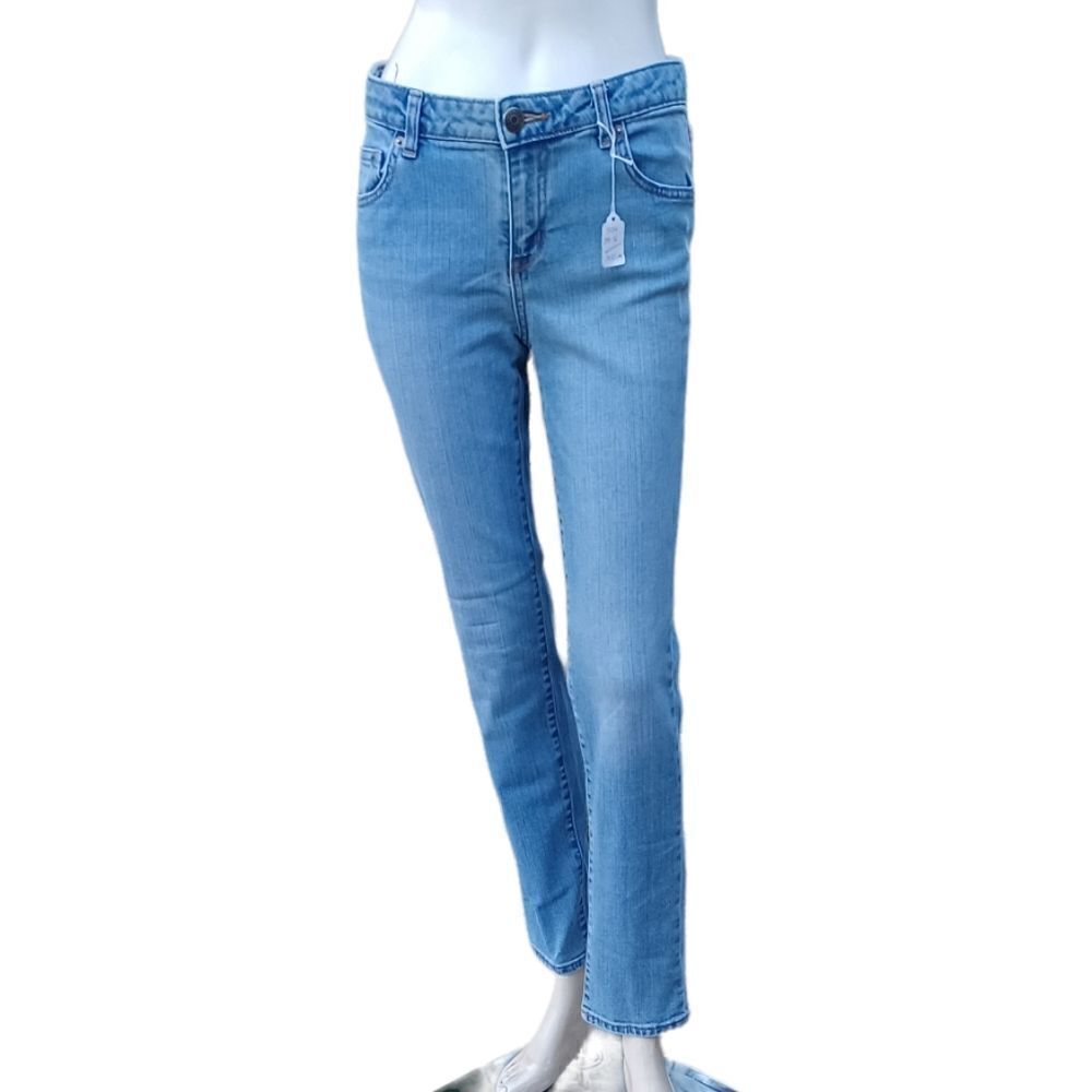 103115....Cherokee Skinny Jeans Size Jr. 16, W28" 28"Inseam   8"Rise