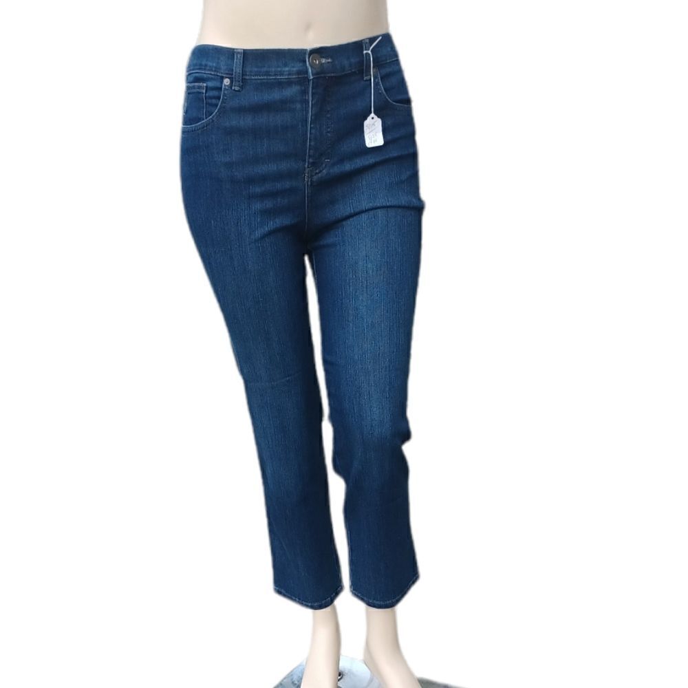 50155...Style &Co. Straight leg Jeans Size 14PS