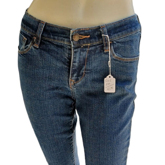 41701...Preowned Old Navy Sweetheart Skinny Jeans Size 2R, W26" 27"Inseam 8"Rise